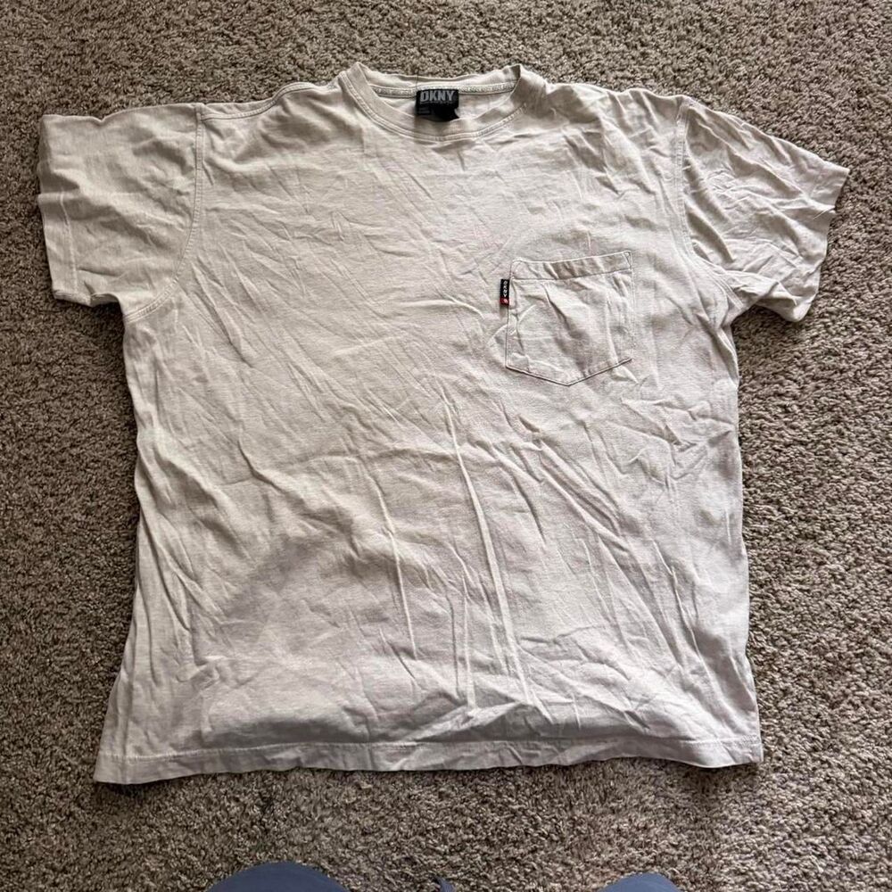 Vintage DKNY Pocket T Shirt Mens Medium Minimalist Streetwear Tee Beige